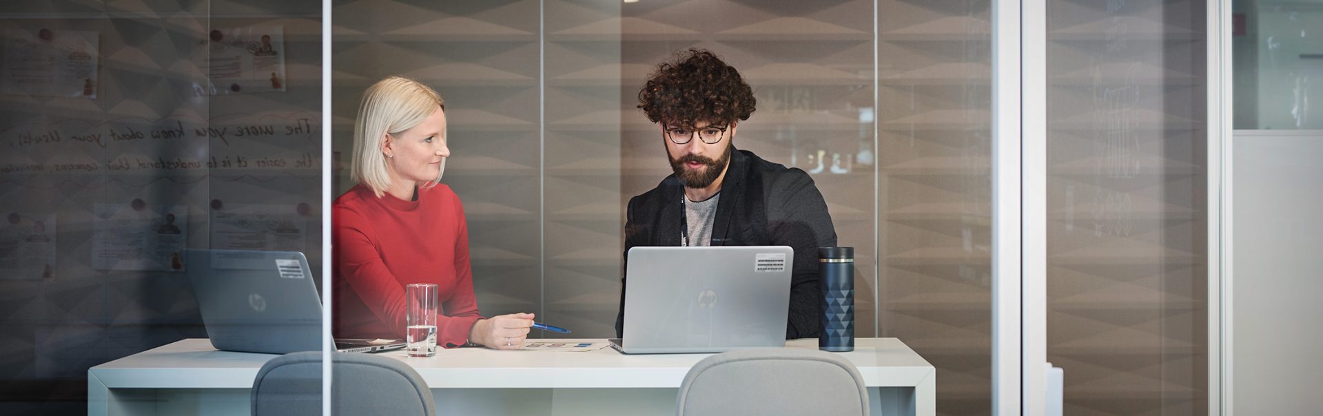 Two colleagues having a meeting