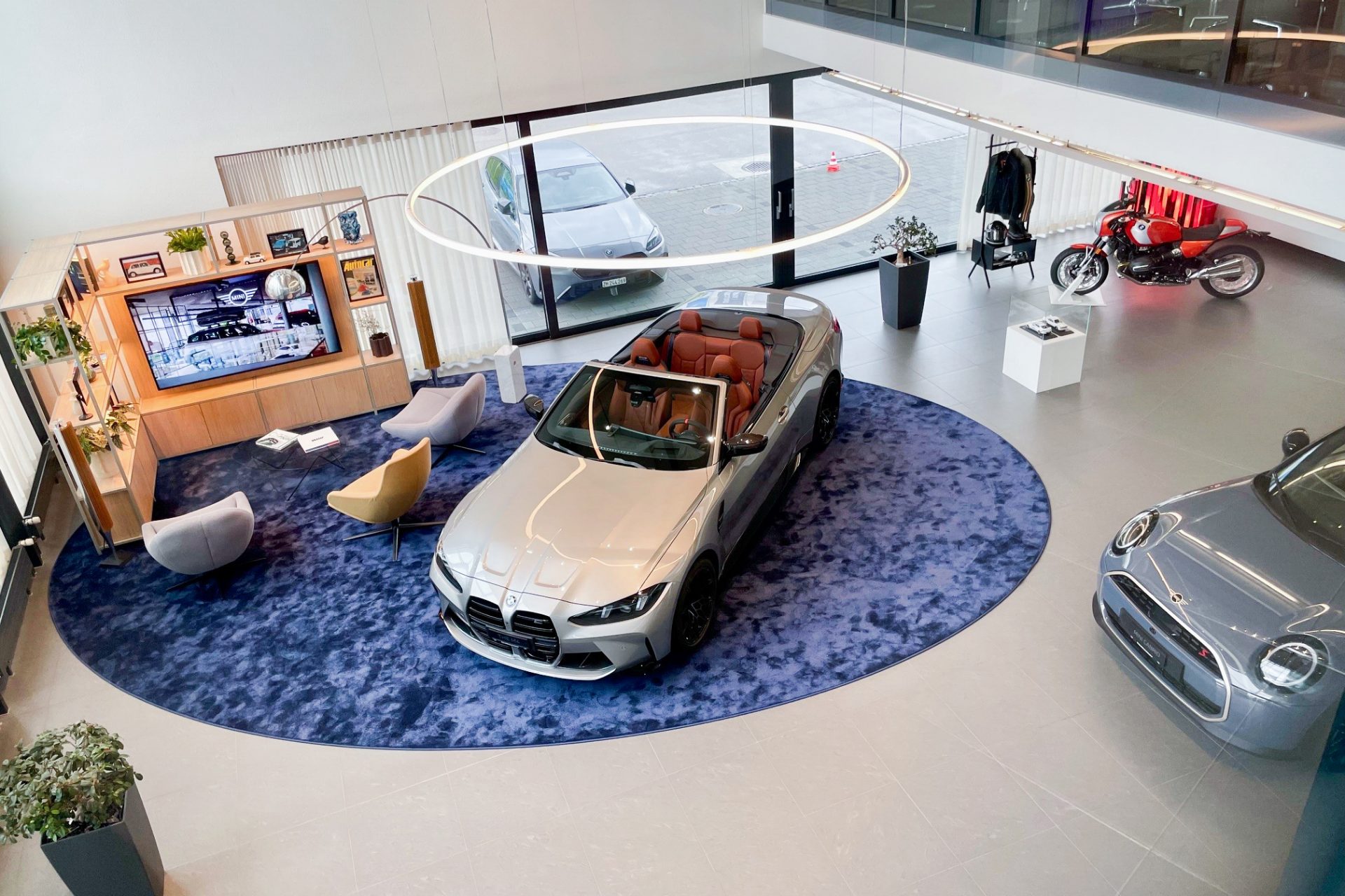 Headquarter Dielsdorf Impressionen des BMW Standortes Dielsdorf, Schweiz