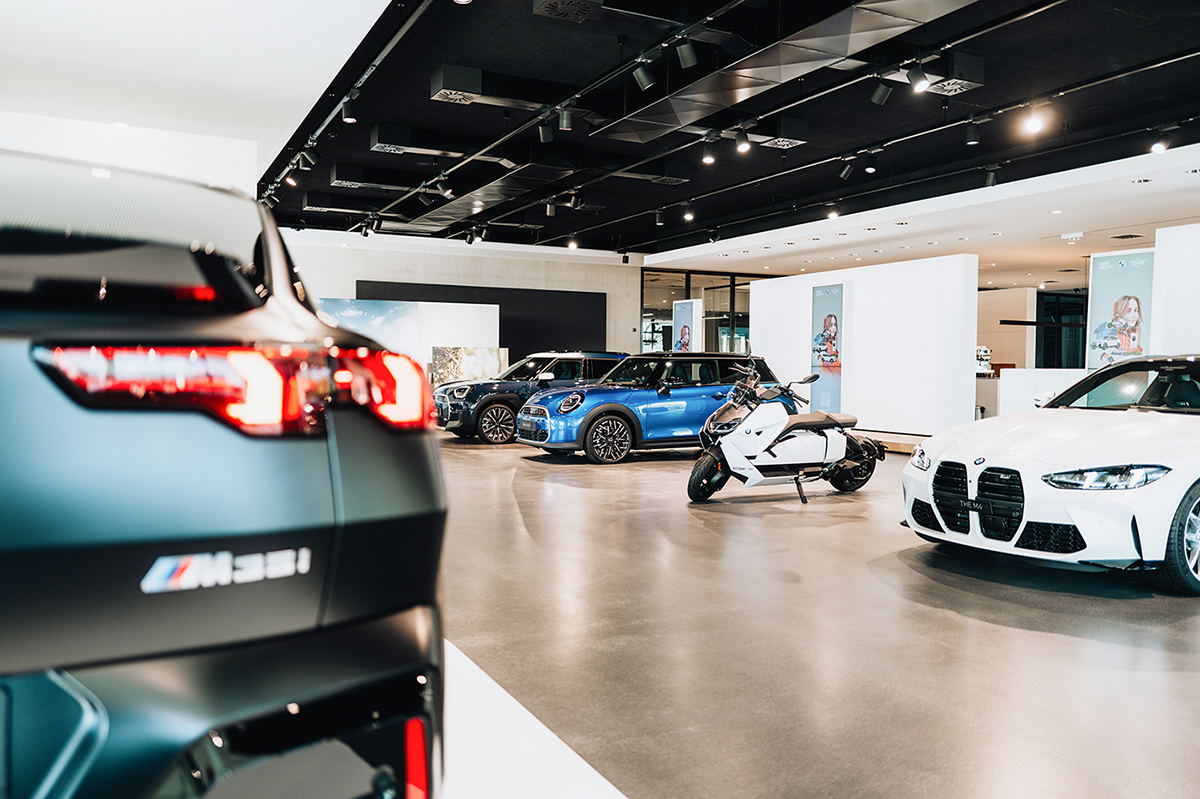 Headquarter Dielsdorf BMW Group Showroom with various BMW cars.