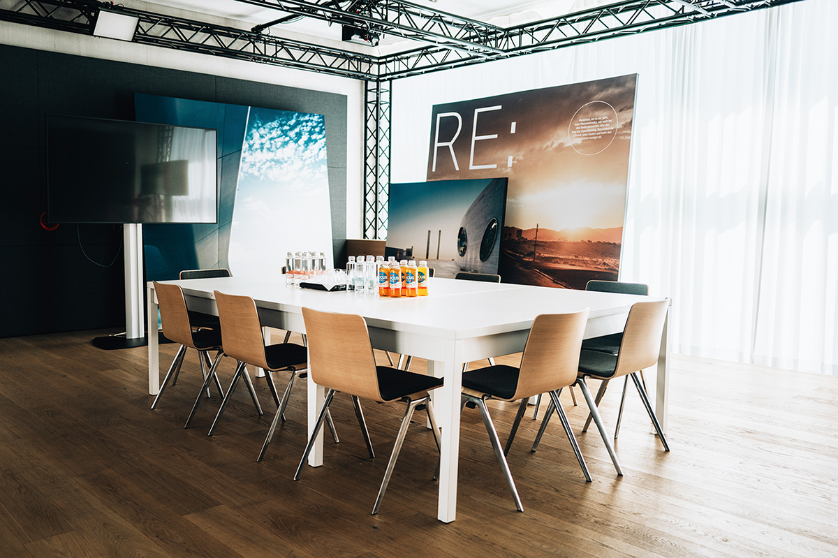 Headquarter Dielsdorf Modern meeting room at the BMW Group location Dielsdorf.