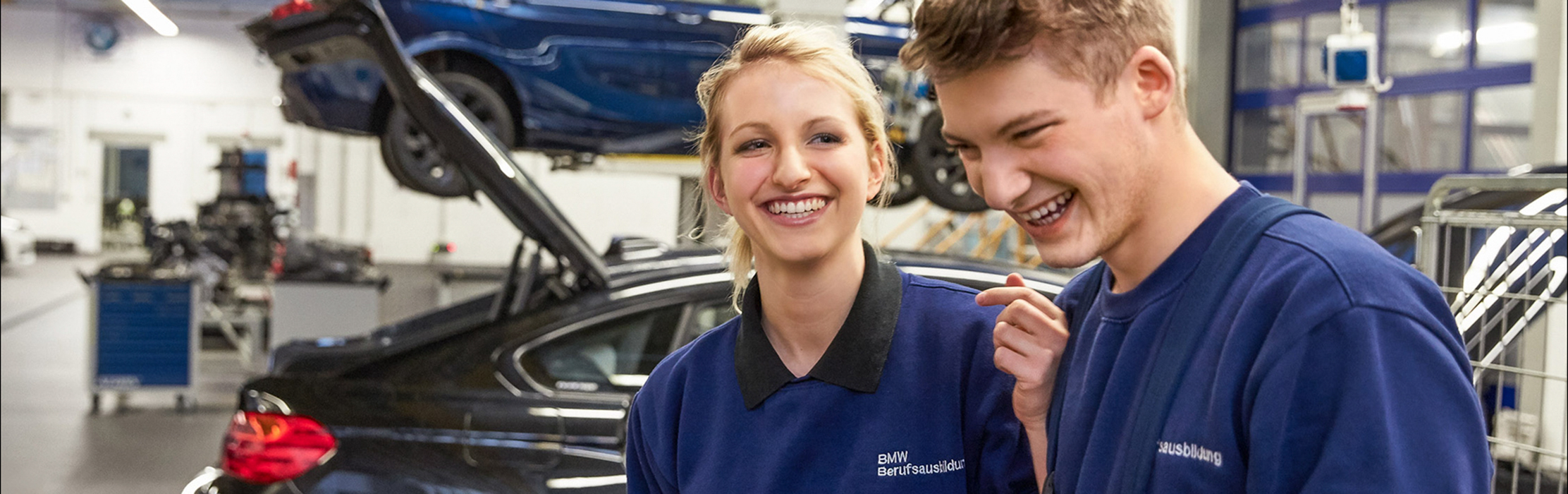 Bmw Group Karriere Schuler Ausbildung Kfz Mechatroniker Personenkraftwagentechnik W M X