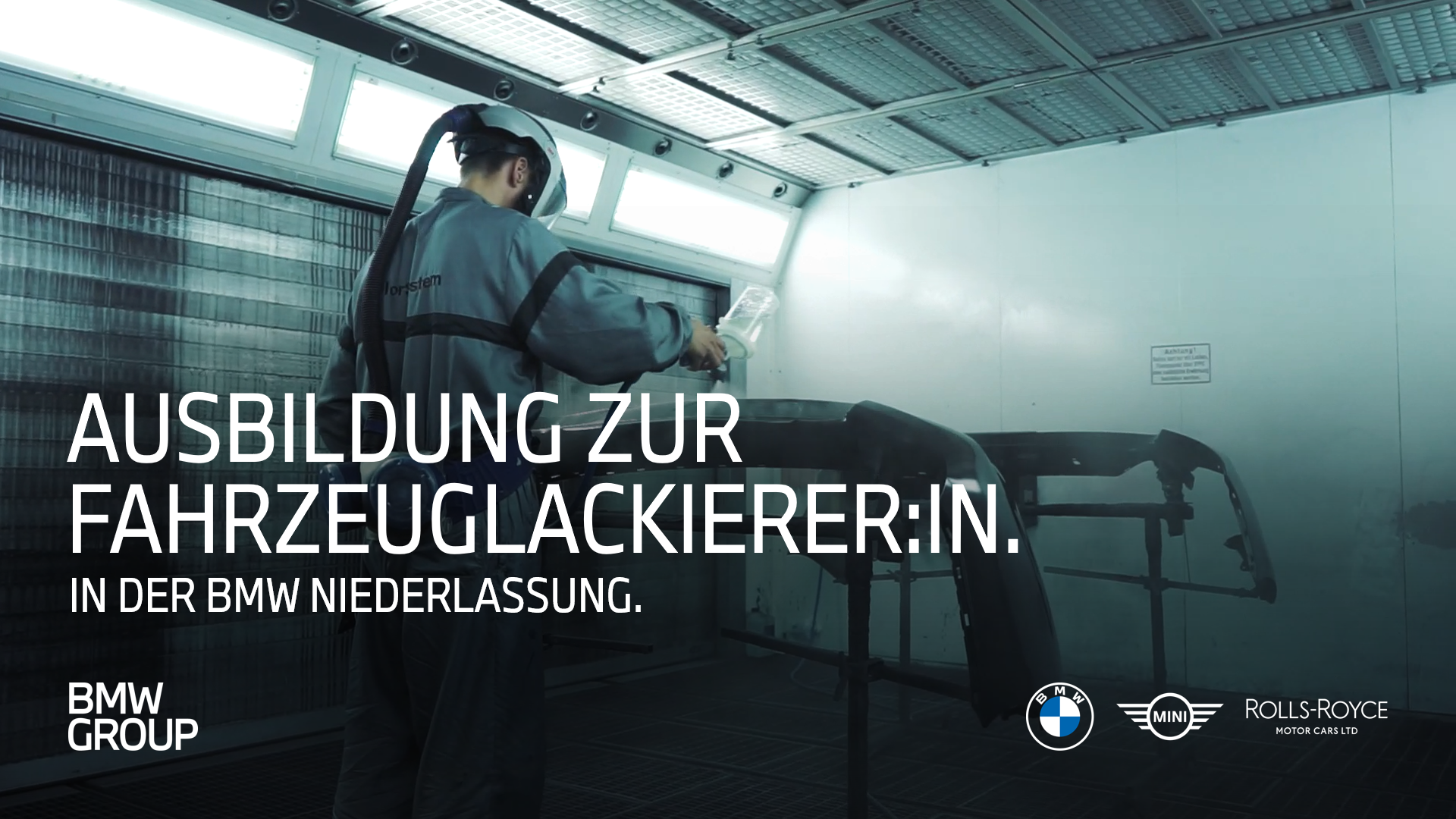 Informationen über die Ausbildung zur Fahrzeuglackiererin in der BMW Niederlassung.