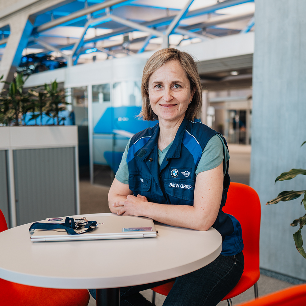 Portrait von Recruiterin Katja im Werk Leipzig