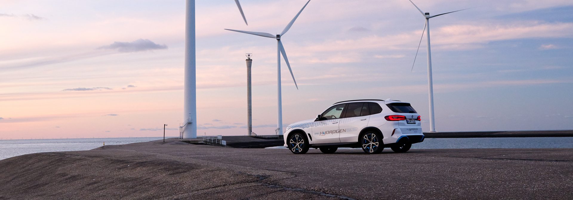 On Location BMW iX5 Hydrogen Antwerp