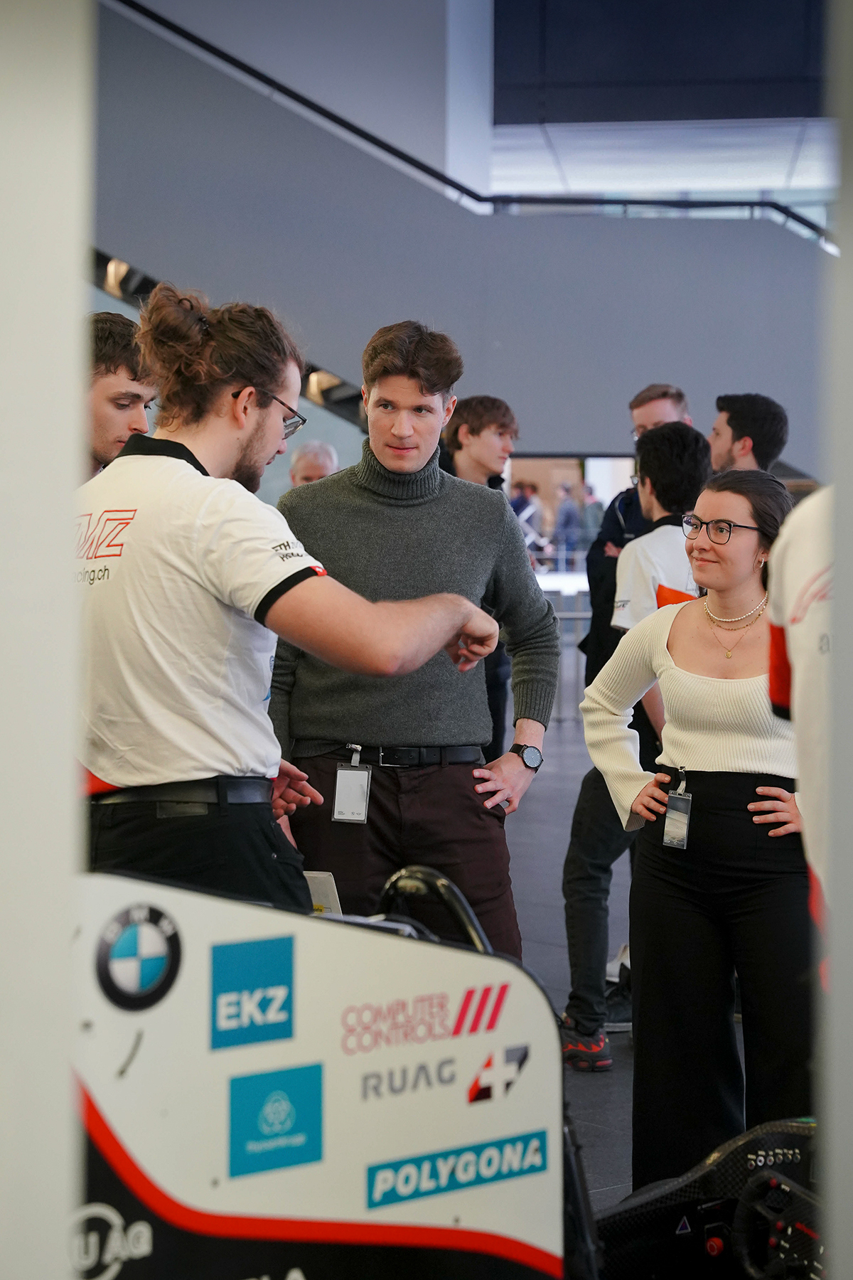 Studenten der BMW Group beim Formula Student FIZ Event 2024.