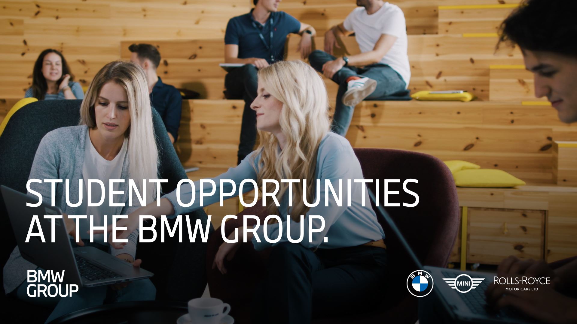 Das Video zeigt Einblicke in die verschiedenen Einsatzfelder als Student:in bei der BMW Group.