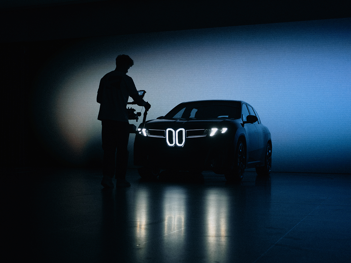 BMW iX3 photoshoot behind the scenes