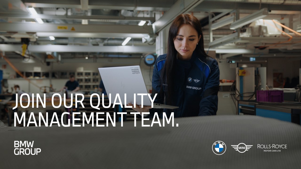 A female employee in quality management at work.