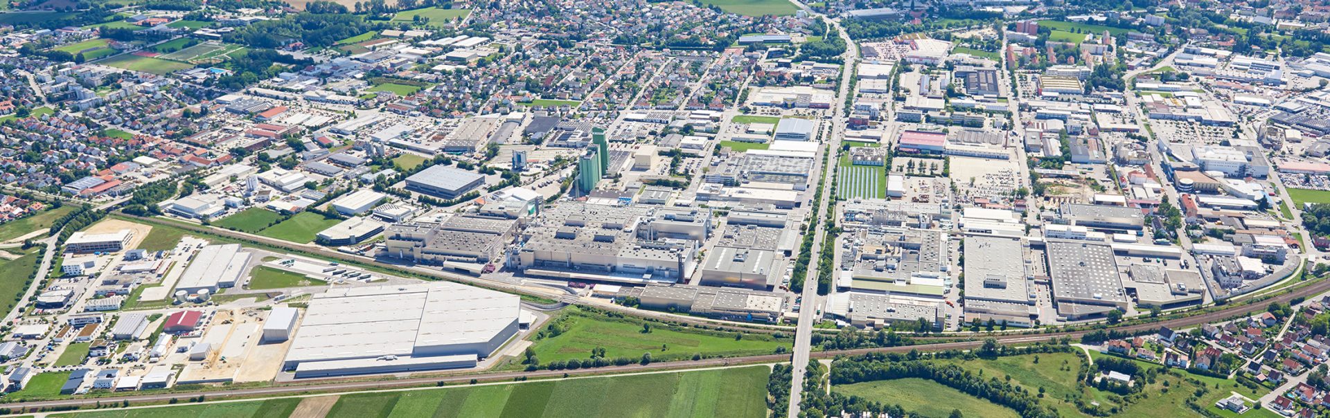 Aerial view of the BMW Group Plant Landshut.