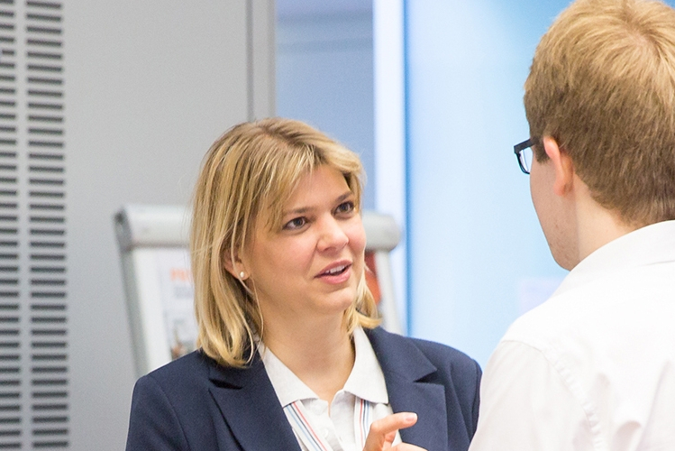 BMW-Careers-professionals-events-student-day-4