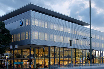 Exterior view of the modern BMW branch in Berlin.