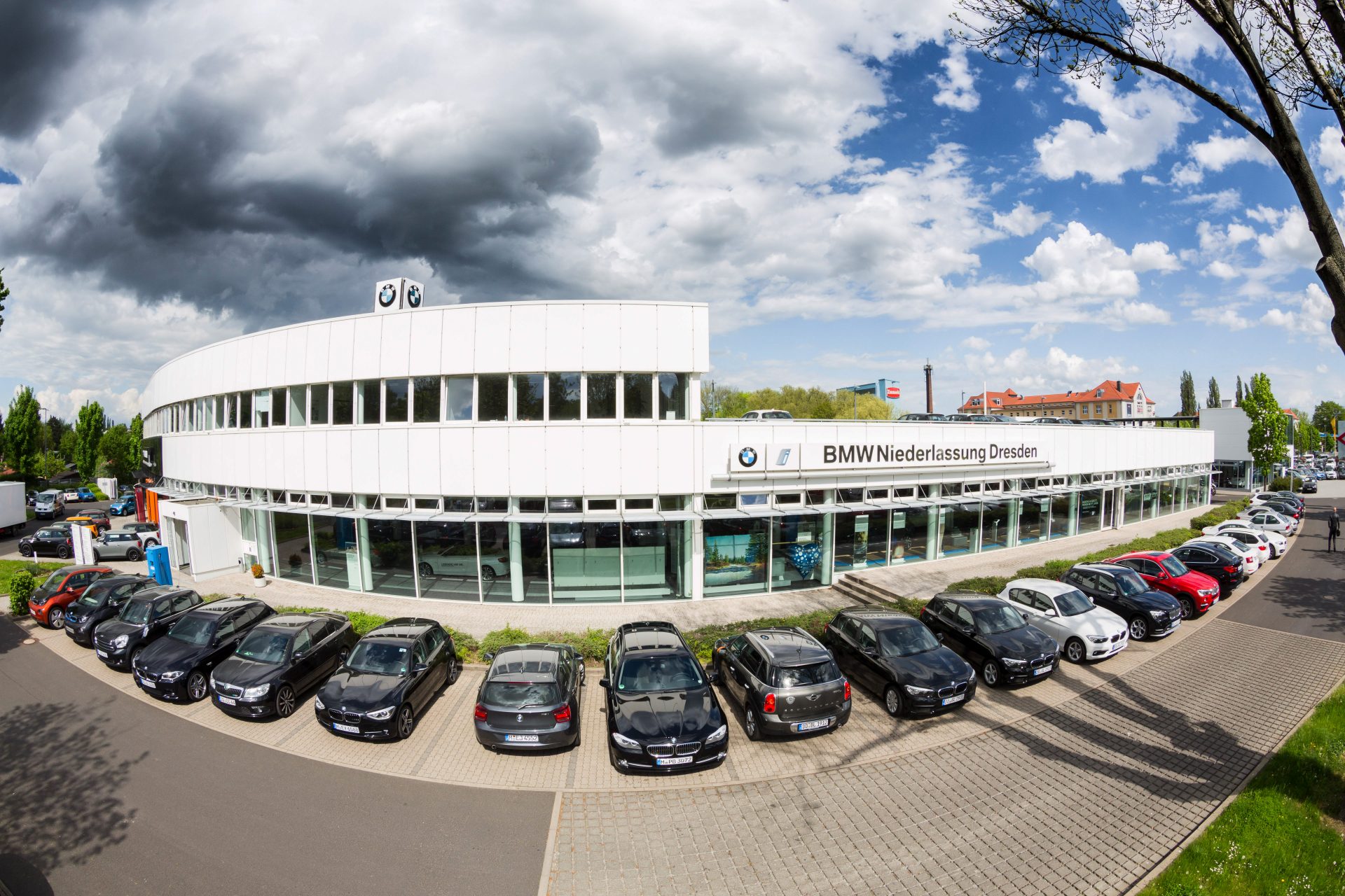 Exterior view of the BMW and MINI retail centre in Dresden.