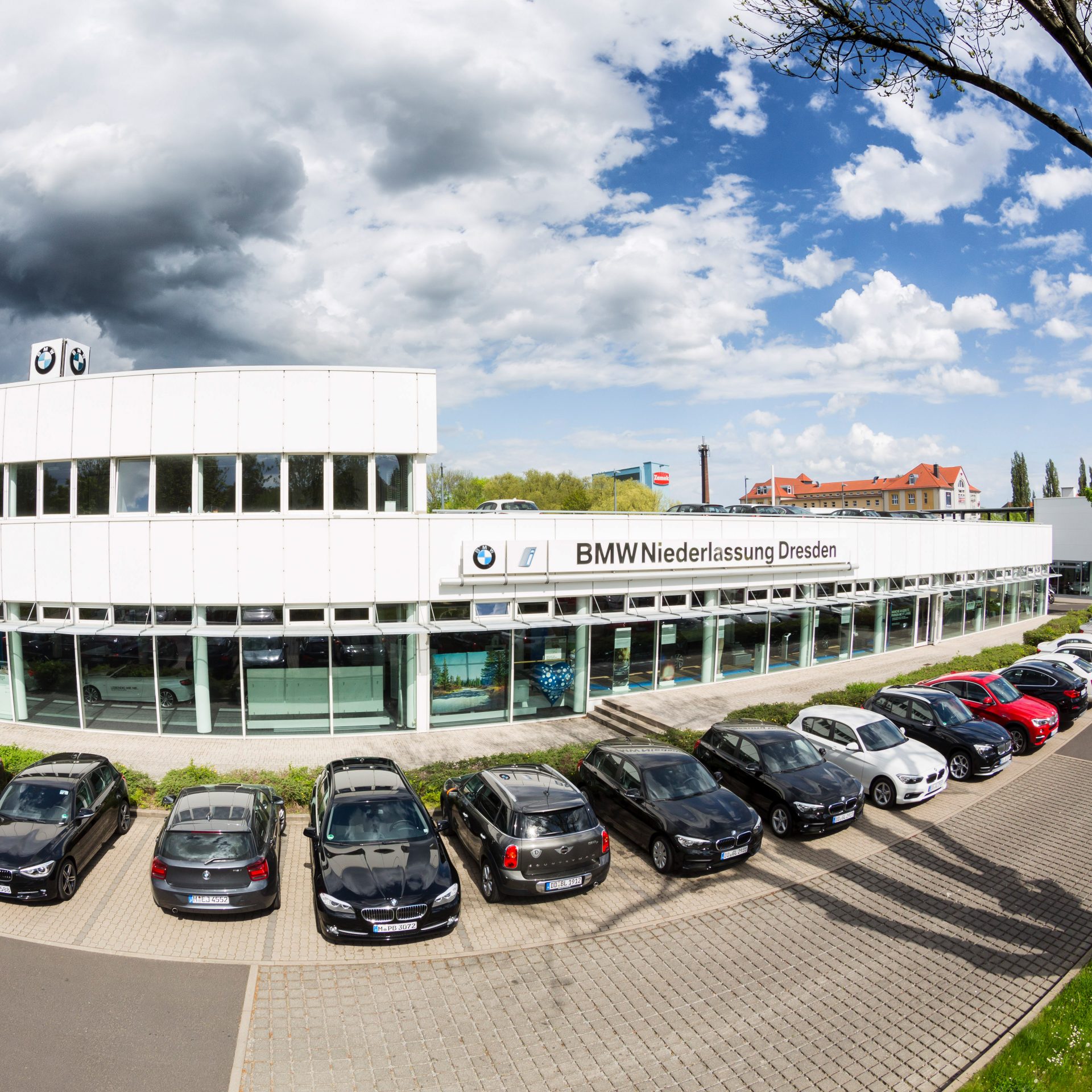 Exterior view of the BMW and MINI retail centre in Dresden.