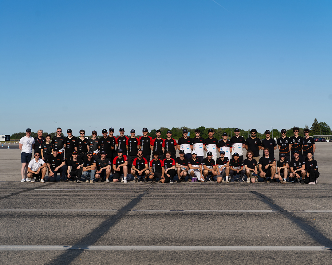 Group photo of the Formula Student teams sponsored by the BMW Group at an event in Maisach