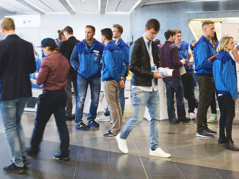 The picture gives an impression of the BMW Students Day in Leipzig.