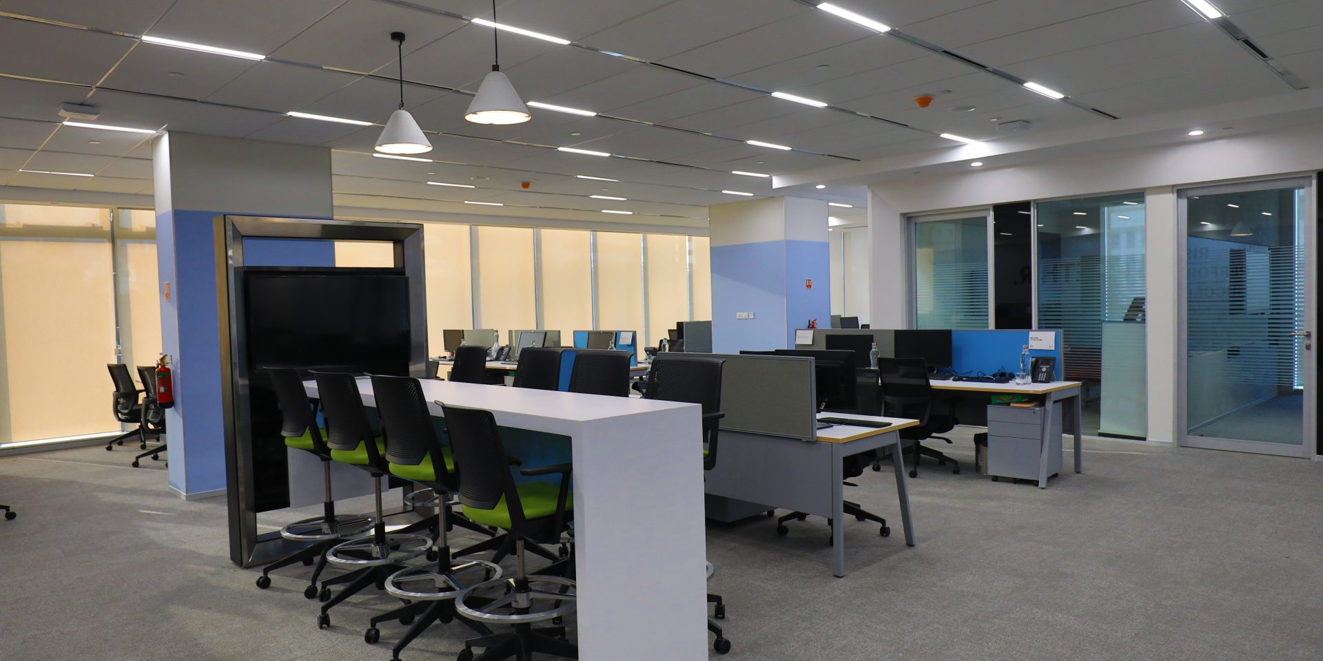 This picture shows the Inside of the National Sales Company in India.