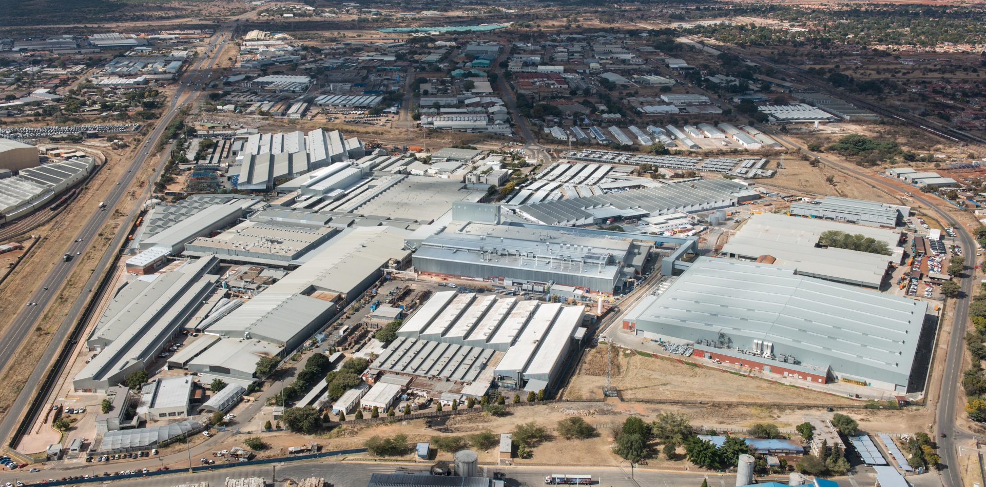 This picture shows an aerial view of the Plant Rosslyn.