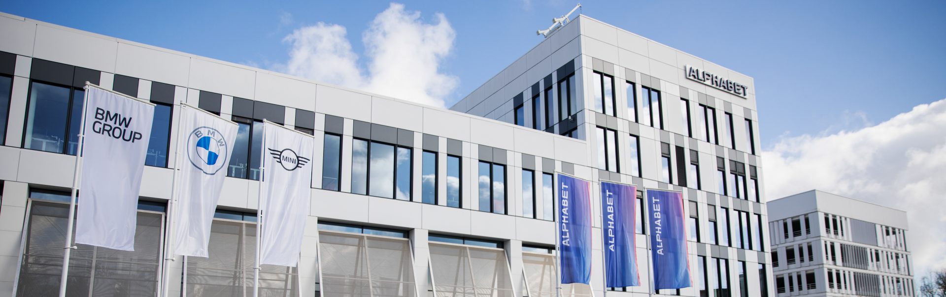 Vue extérieure du campus Helize du groupe BMW