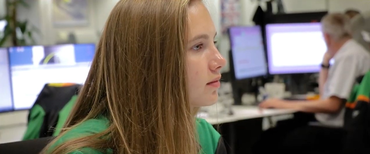 Isabell, a series production intern at the MINI plant Oxford