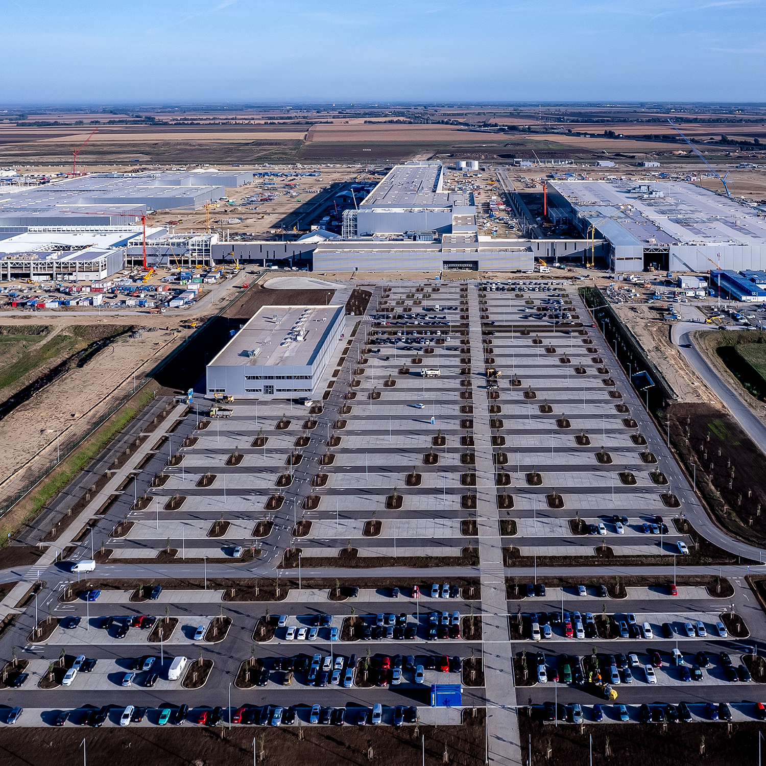 Aerial view of Plant Debrecen.