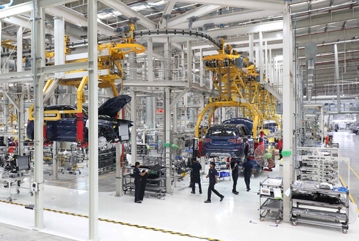 The picture shows the bmw production line in the Chennai plant.