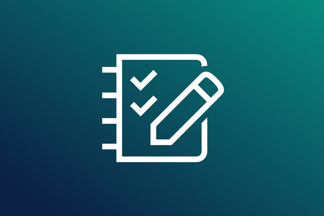 Icon with clipboard and checklist