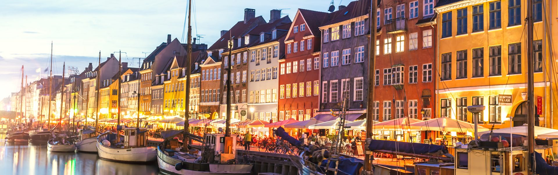 Nyhavn in the night, Copenhagen, Denmark